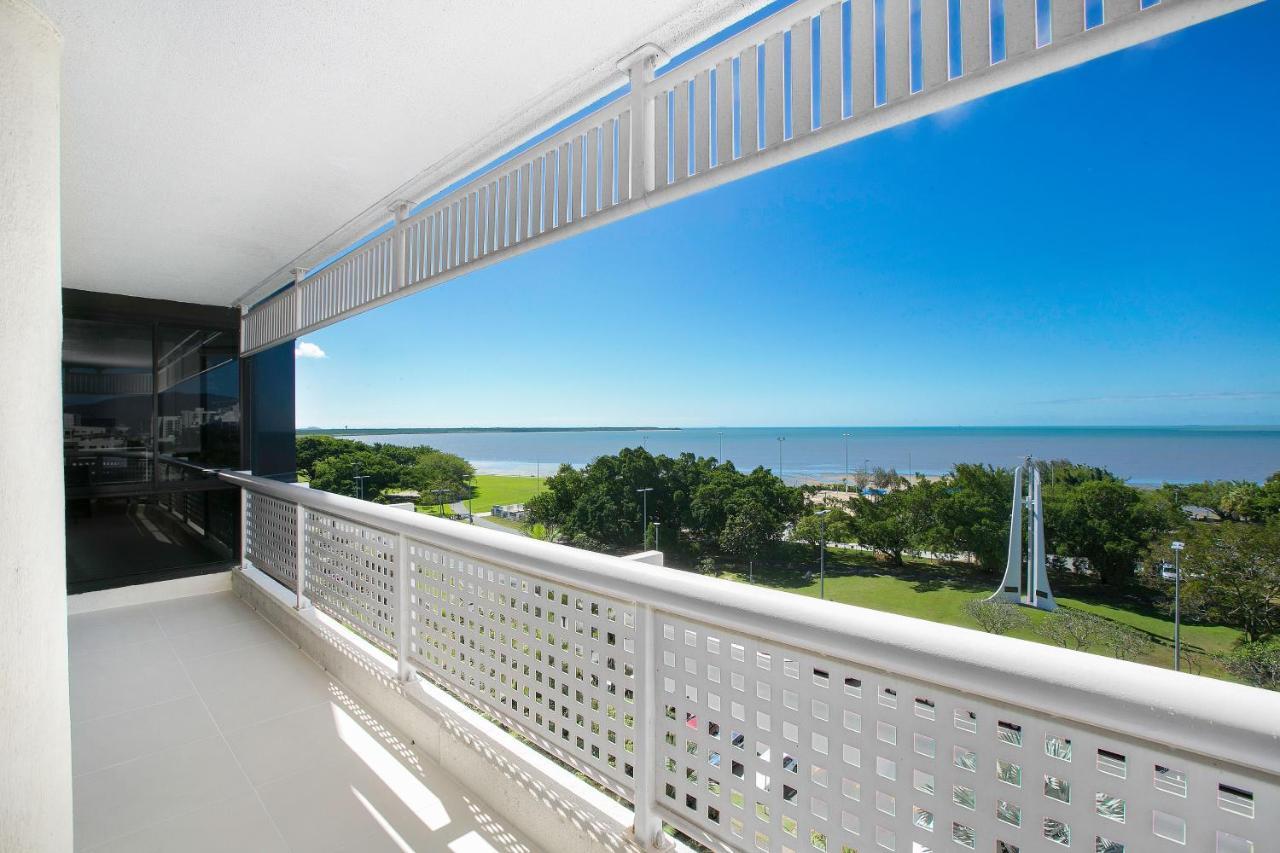 Cairns Luxury Seafront Apartment Exteriér fotografie