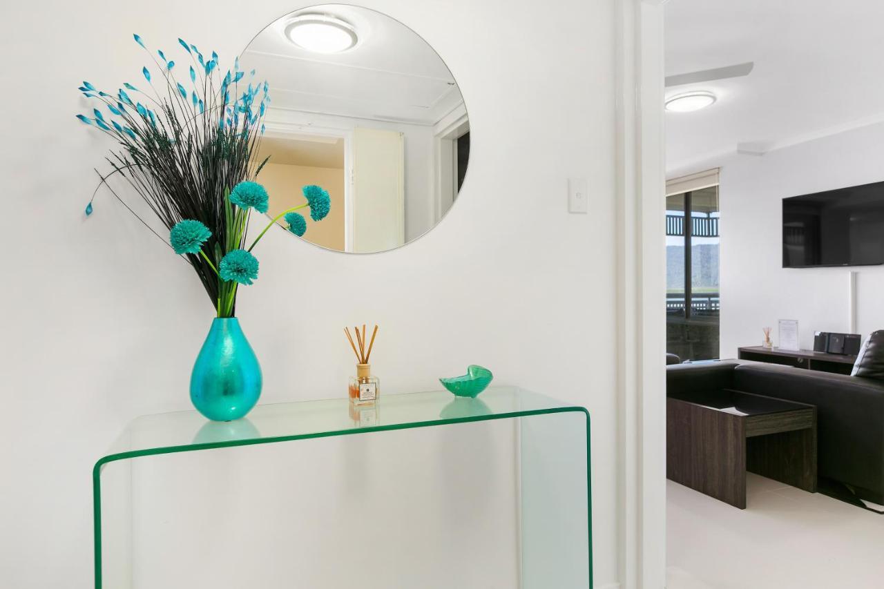 Cairns Luxury Seafront Apartment Exteriér fotografie