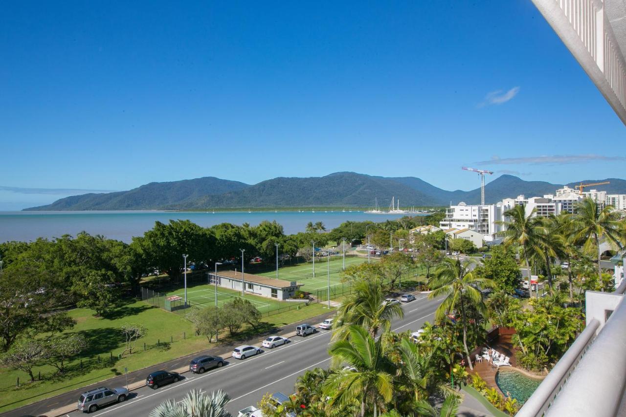 Cairns Luxury Seafront Apartment Exteriér fotografie